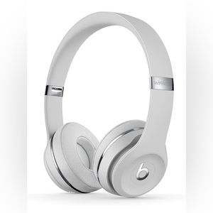 Beats Solo3 Silver Wireless Headphones